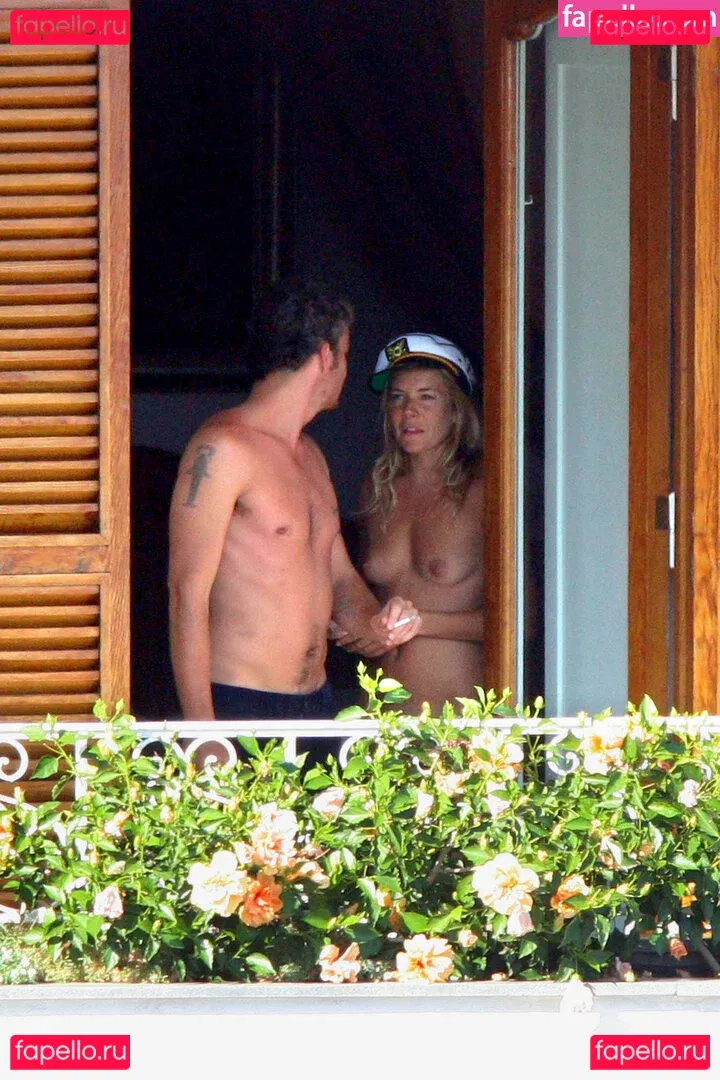 Sienna Miller Onlyfans Photo Gallery 