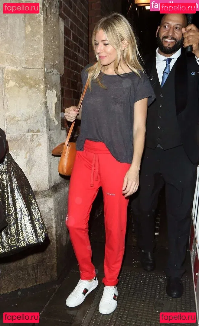 Sienna Miller Onlyfans Photo Gallery 