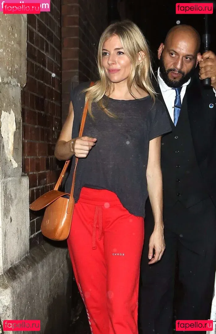 Sienna Miller Onlyfans Photo Gallery 