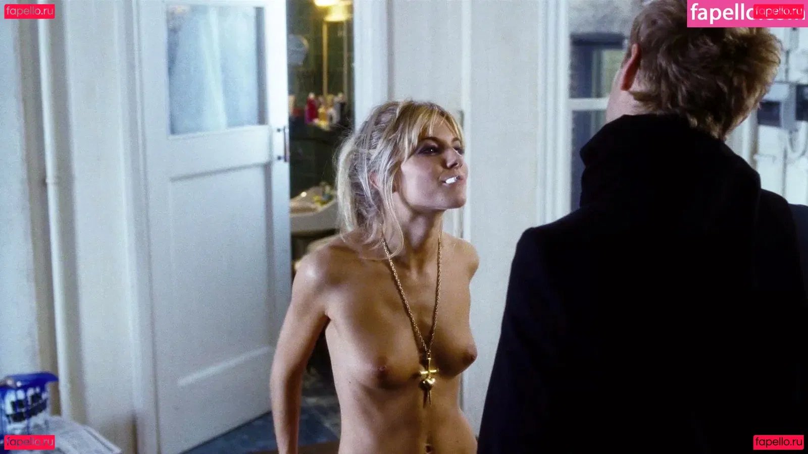 Sienna Miller Onlyfans Photo Gallery 