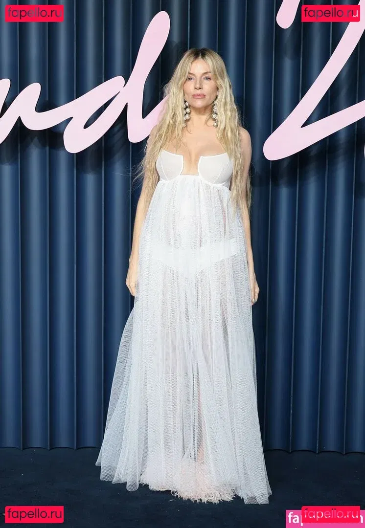 Sienna Miller Onlyfans Photo Gallery 