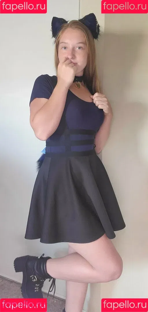 rainthelittlekitten Onlyfans Photo Gallery 