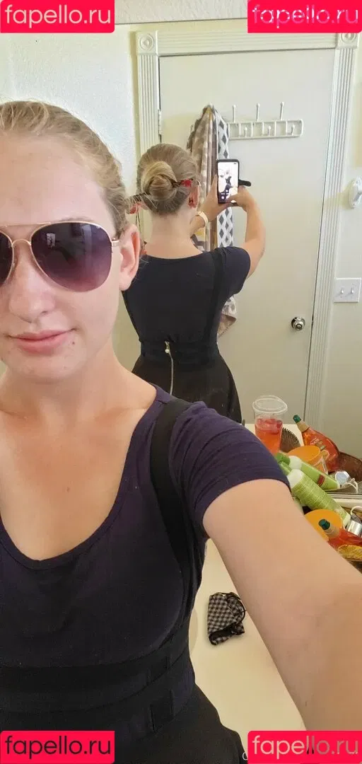 rainthelittlekitten Onlyfans Photo Gallery 