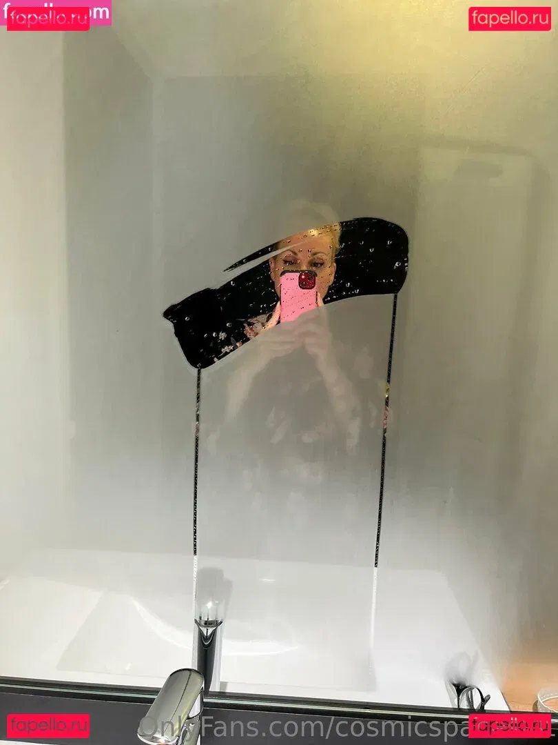 cosmicspaceslut Onlyfans Photo Gallery 