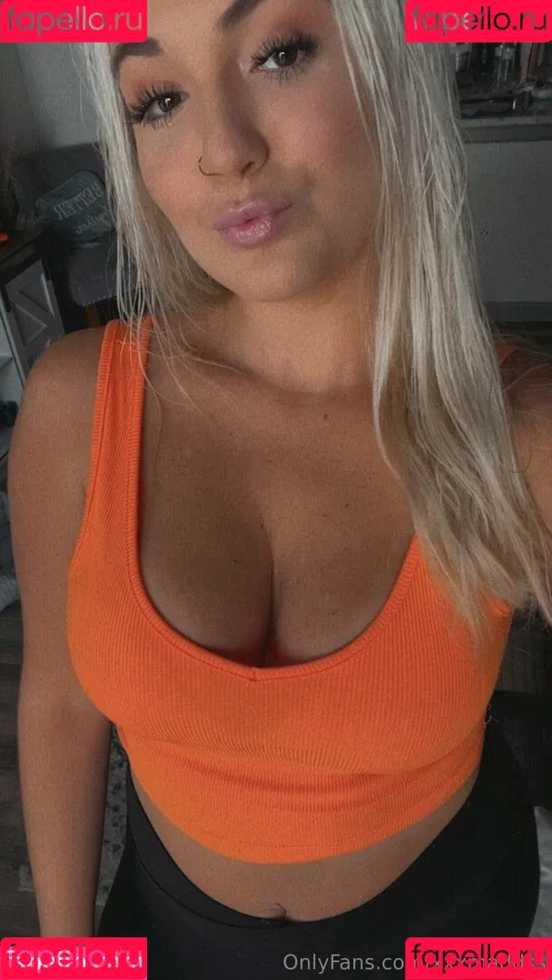 spicyserenaa Onlyfans Photo Gallery 