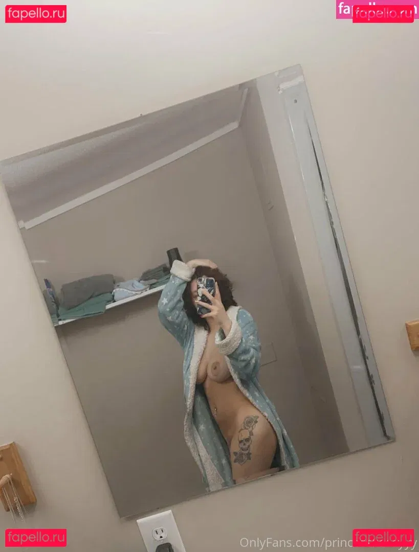 princesskaaayyy Onlyfans Photo Gallery 