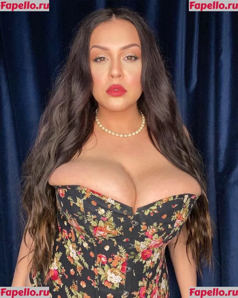 Gia Blaze Onlyfans Photo Gallery 