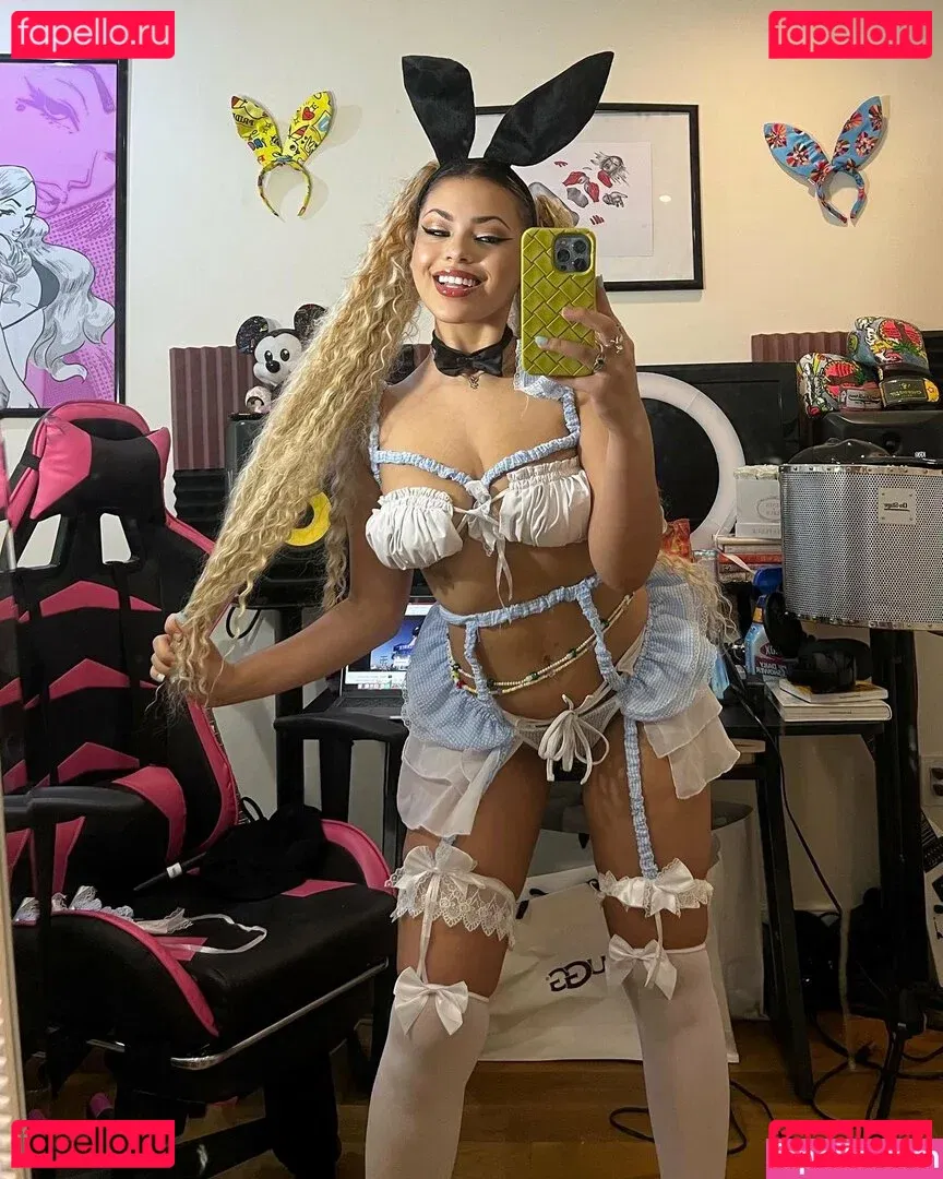 Rioadrianna Onlyfans Photo Gallery 