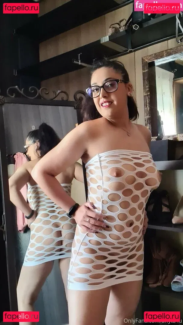 anyta4u Onlyfans Photo Gallery 