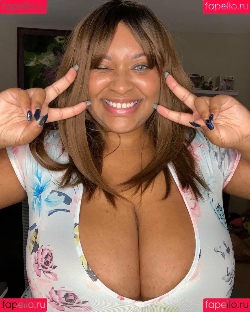 Yasmin_irl Onlyfans Photo Gallery 