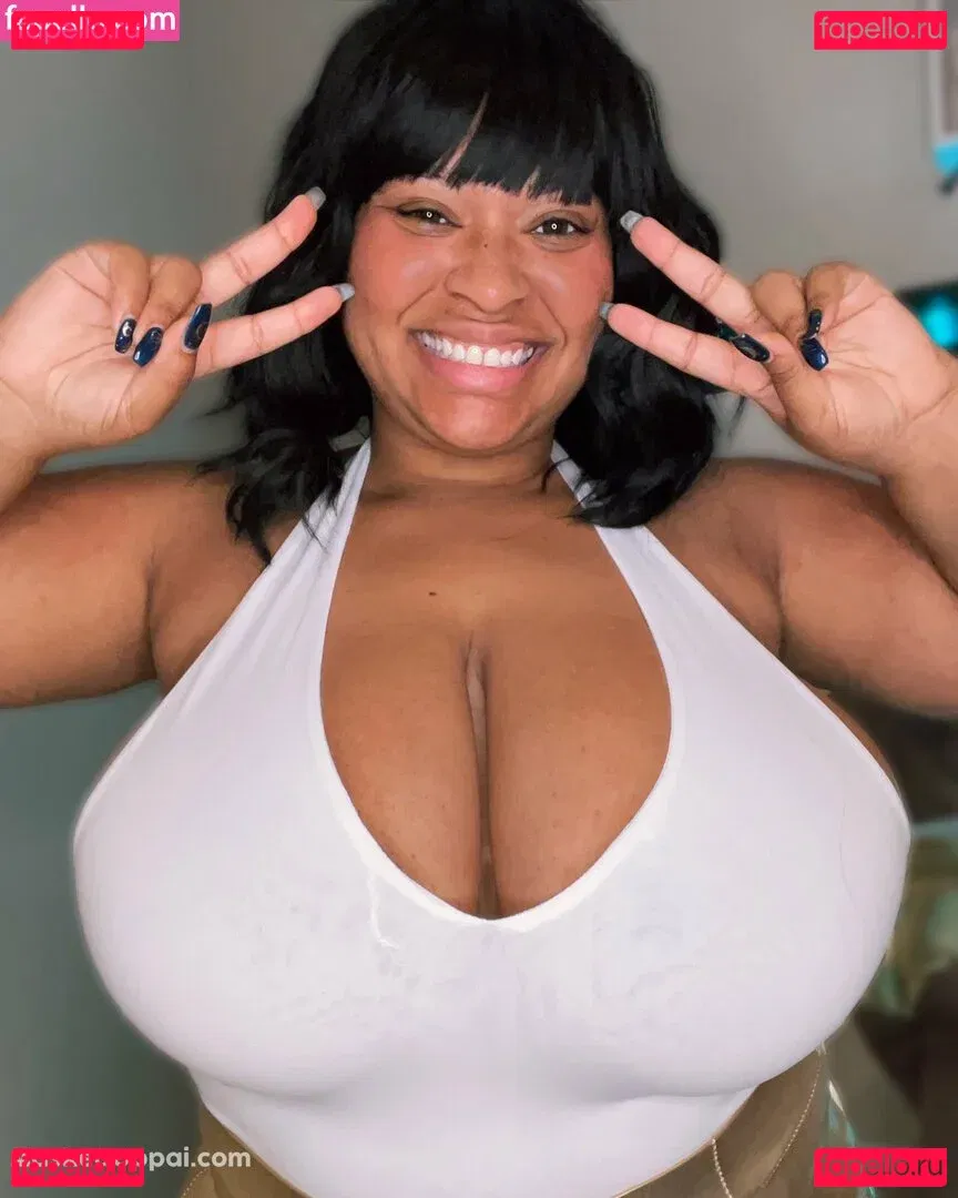 Yasmin_irl Onlyfans Photo Gallery 