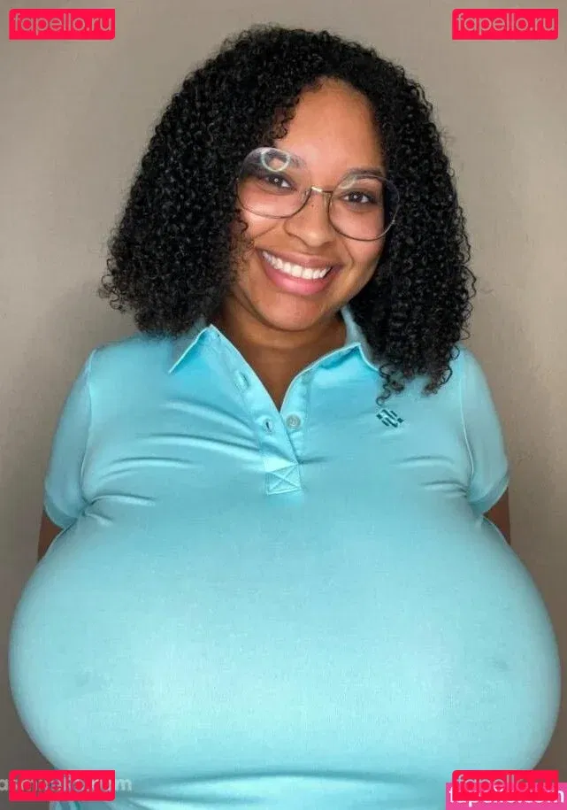 Yasmin_irl Onlyfans Photo Gallery 