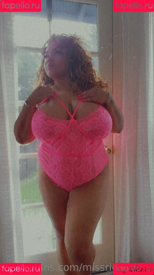 missricarivera Onlyfans Photo Gallery 