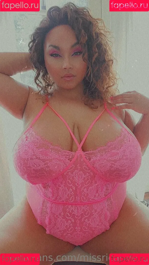 missricarivera Onlyfans Photo Gallery 