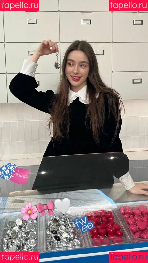 Dasha Taran Onlyfans Photo Gallery 