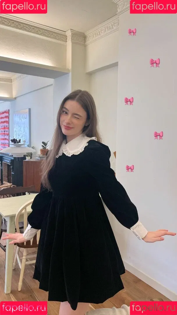 Dasha Taran Onlyfans Photo Gallery 