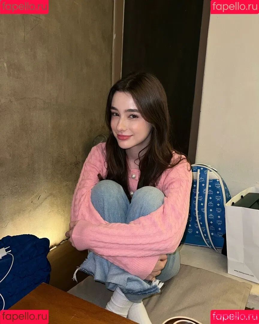 Dasha Taran Onlyfans Photo Gallery 