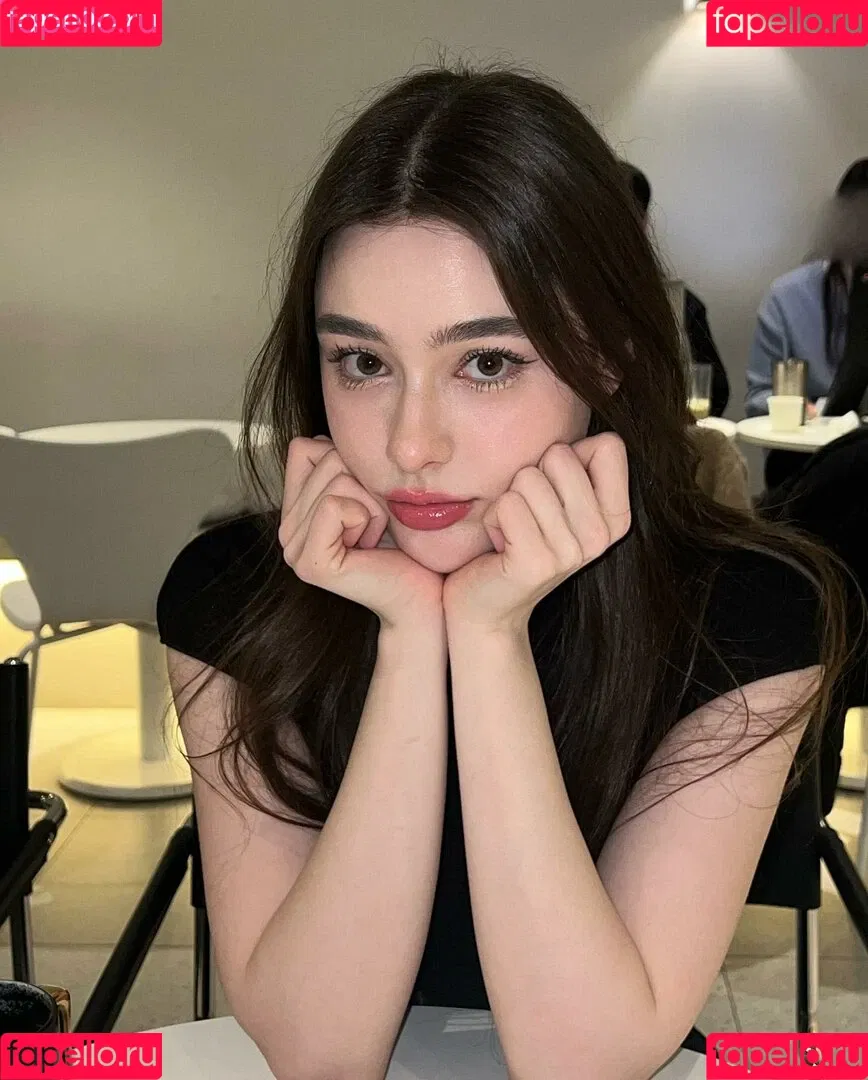 Dasha Taran Onlyfans Photo Gallery 