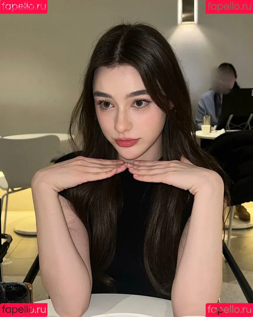 Dasha Taran Onlyfans Photo Gallery 