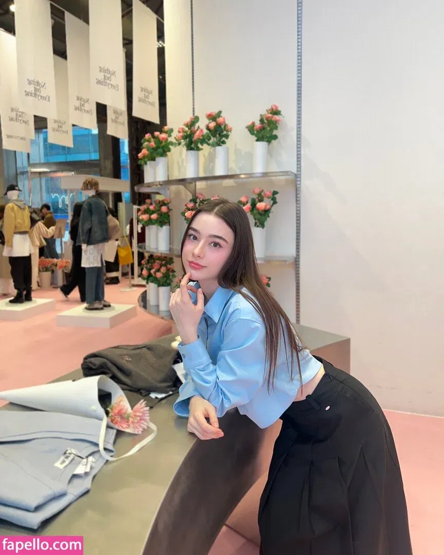 Dasha Taran Onlyfans Photo Gallery 