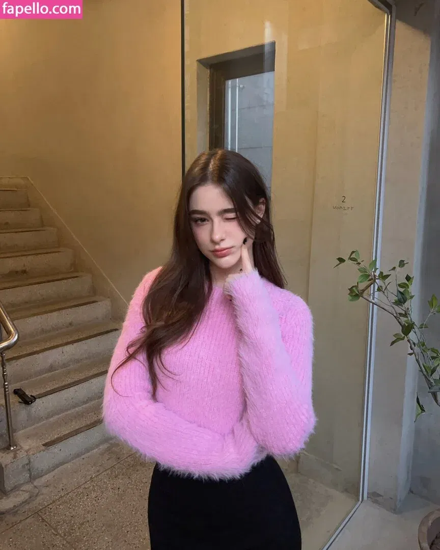 Dasha Taran Onlyfans Photo Gallery 