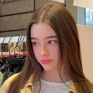 Dasha Taran Onlyfans Photo Gallery 