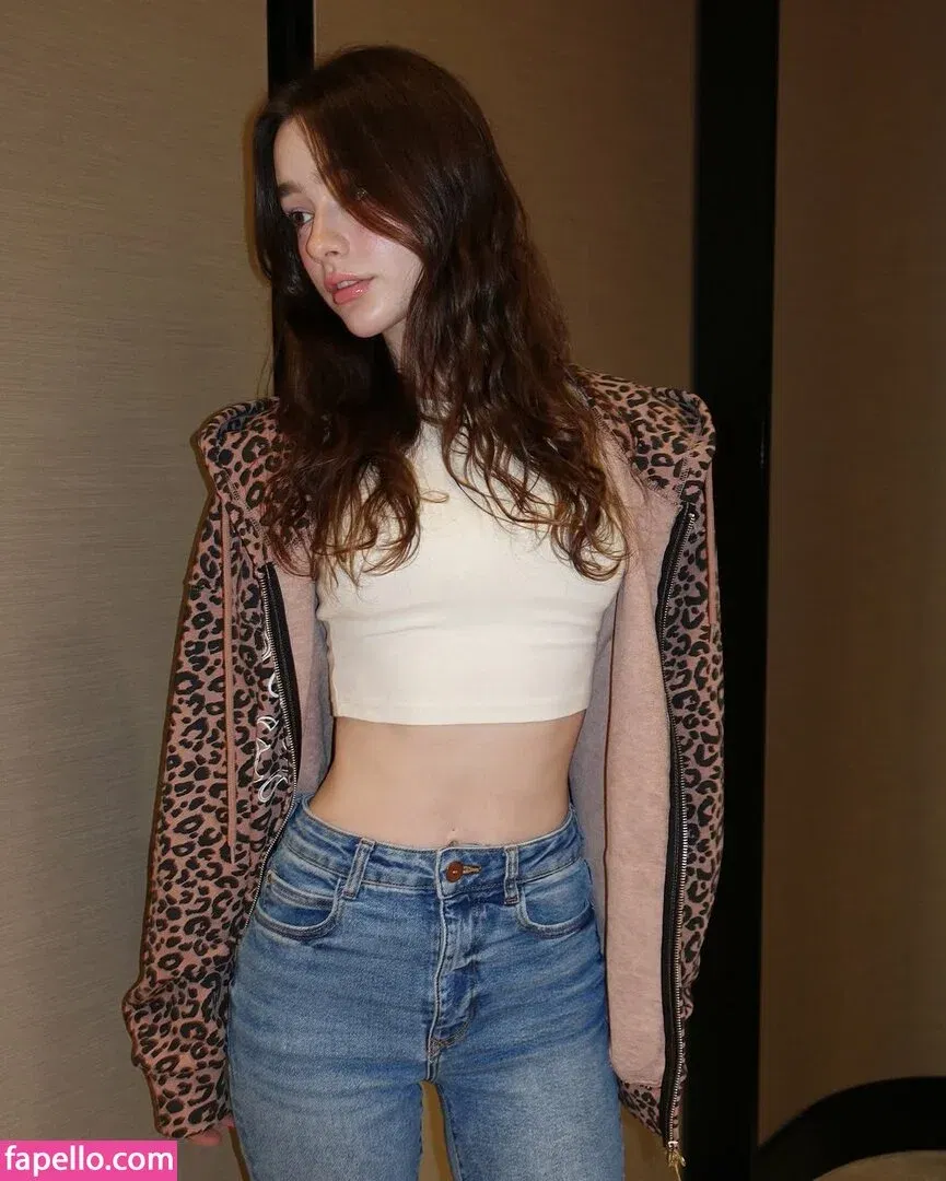 Dasha Taran Onlyfans Photo Gallery 