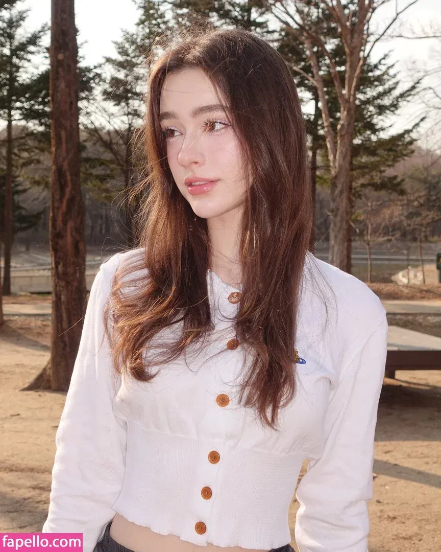 Dasha Taran Onlyfans Photo Gallery 