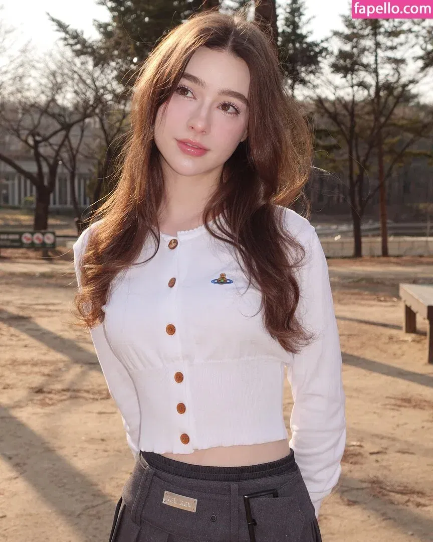 Dasha Taran Onlyfans Photo Gallery 