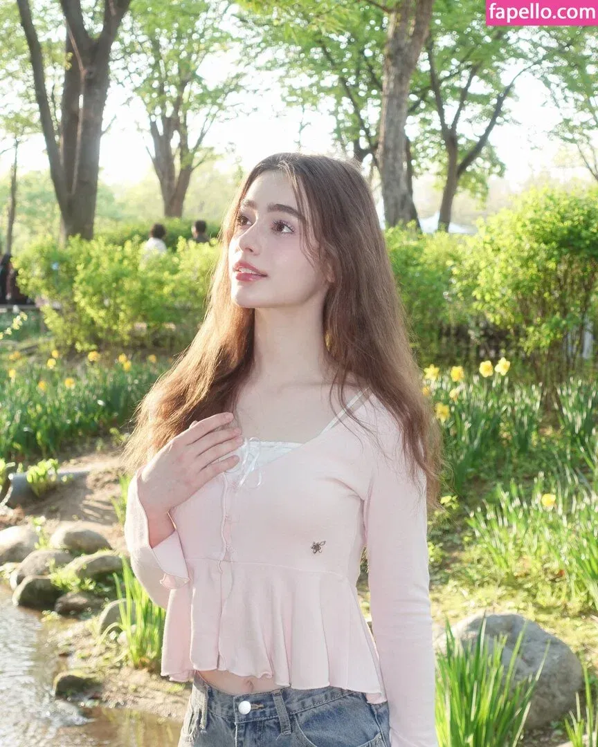 Dasha Taran Onlyfans Photo Gallery 