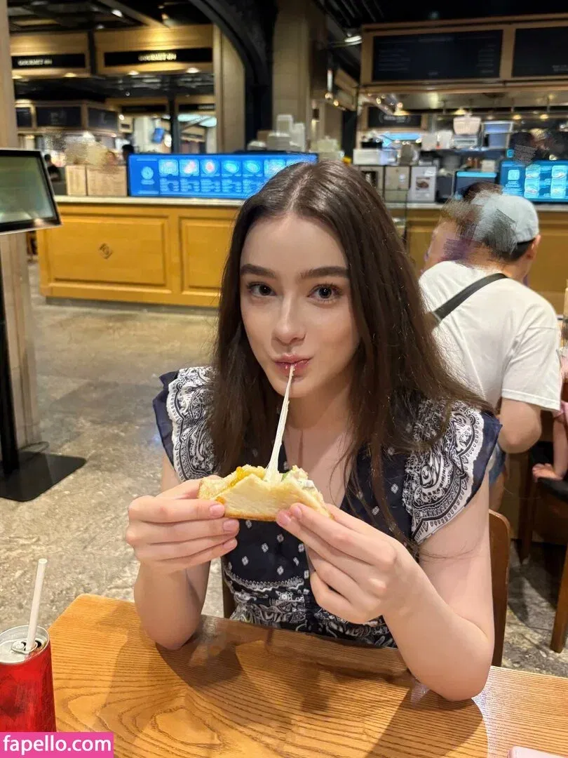 Dasha Taran Onlyfans Photo Gallery 