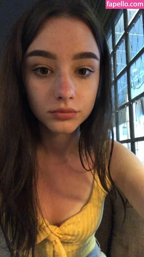 Dasha Taran Onlyfans Photo Gallery 