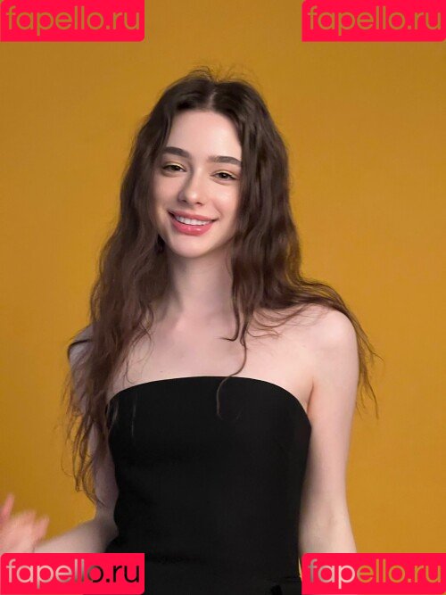 Dasha Taran Onlyfans Photo Gallery 