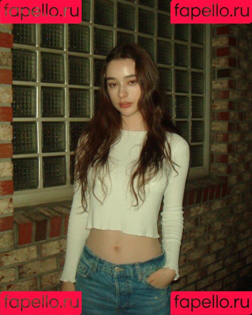 Dasha Taran Onlyfans Photo Gallery 