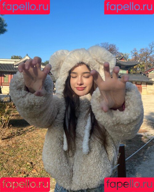 Dasha Taran Onlyfans Photo Gallery 