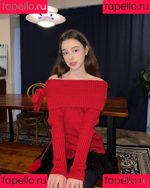 Dasha Taran Onlyfans Photo Gallery 