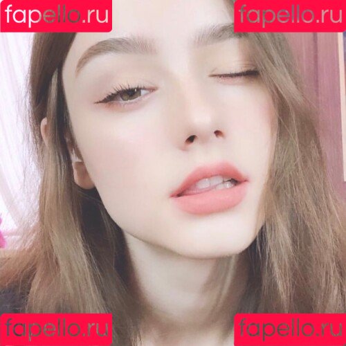 Dasha Taran Onlyfans Photo Gallery 