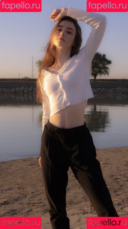 Dasha Taran Onlyfans Photo Gallery 