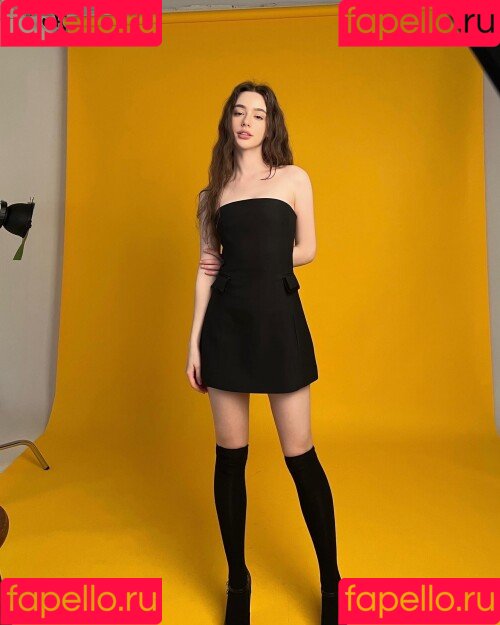 Dasha Taran Onlyfans Photo Gallery 