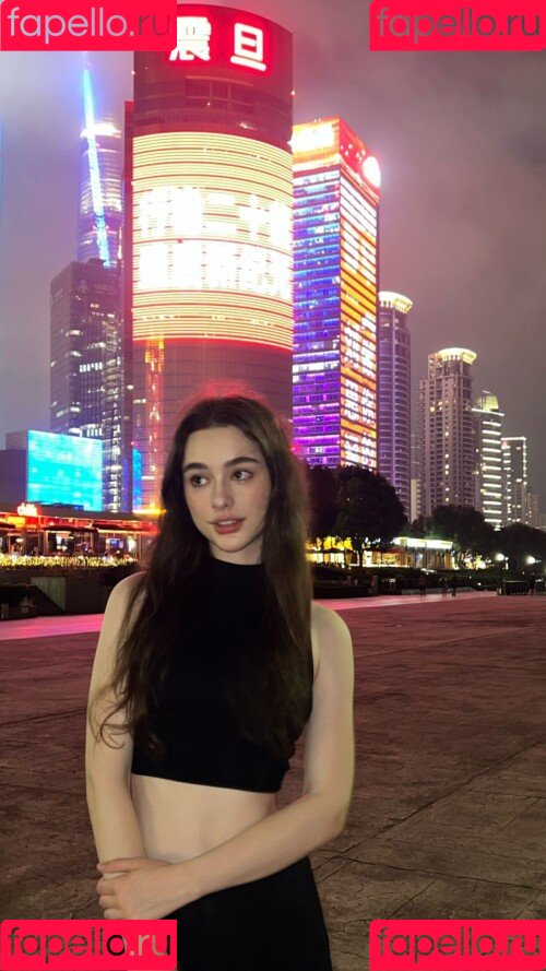 Dasha Taran Onlyfans Photo Gallery 