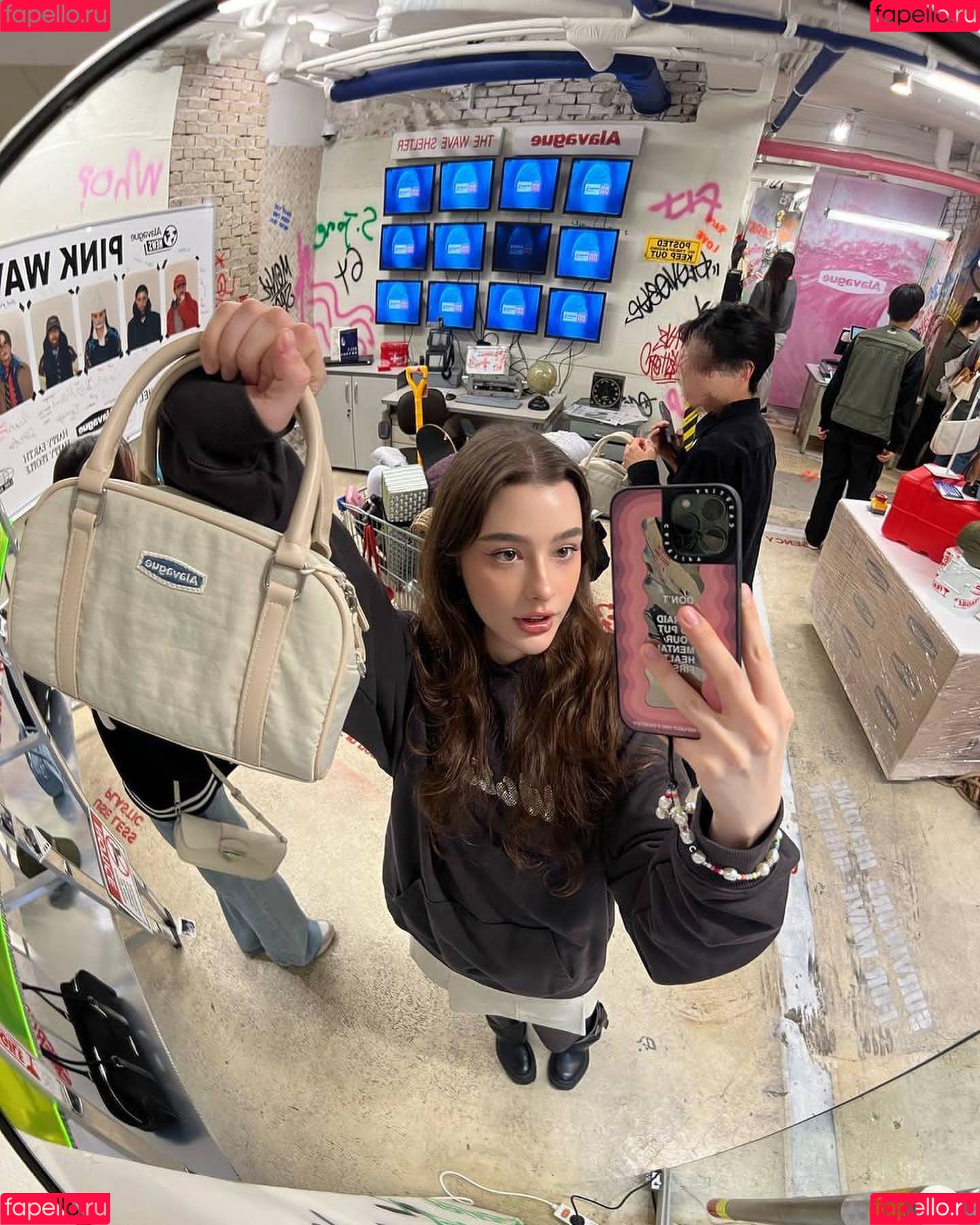 Dasha Taran Onlyfans Photo Gallery 