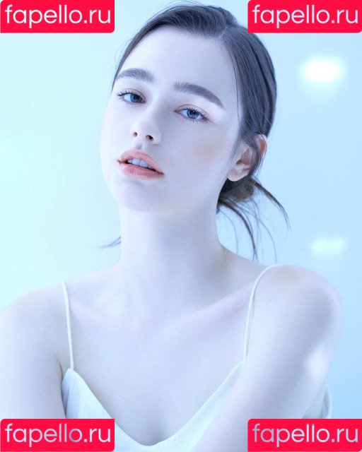 Dasha Taran Onlyfans Photo Gallery 