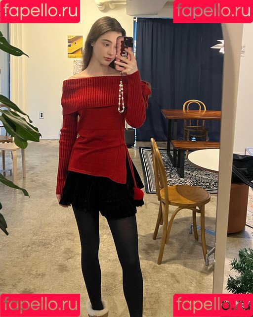 Dasha Taran Onlyfans Photo Gallery 