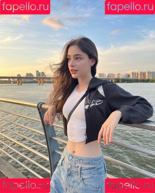 Dasha Taran Onlyfans Photo Gallery 