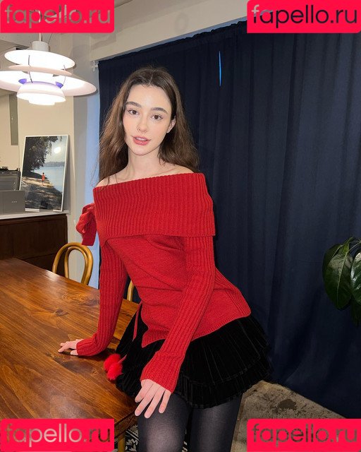 Dasha Taran Onlyfans Photo Gallery 