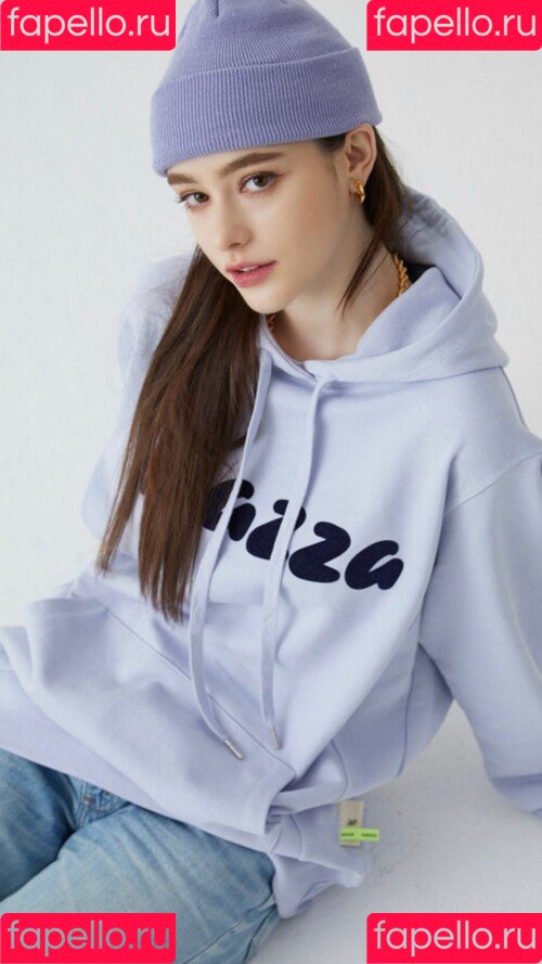 Dasha Taran Onlyfans Photo Gallery 