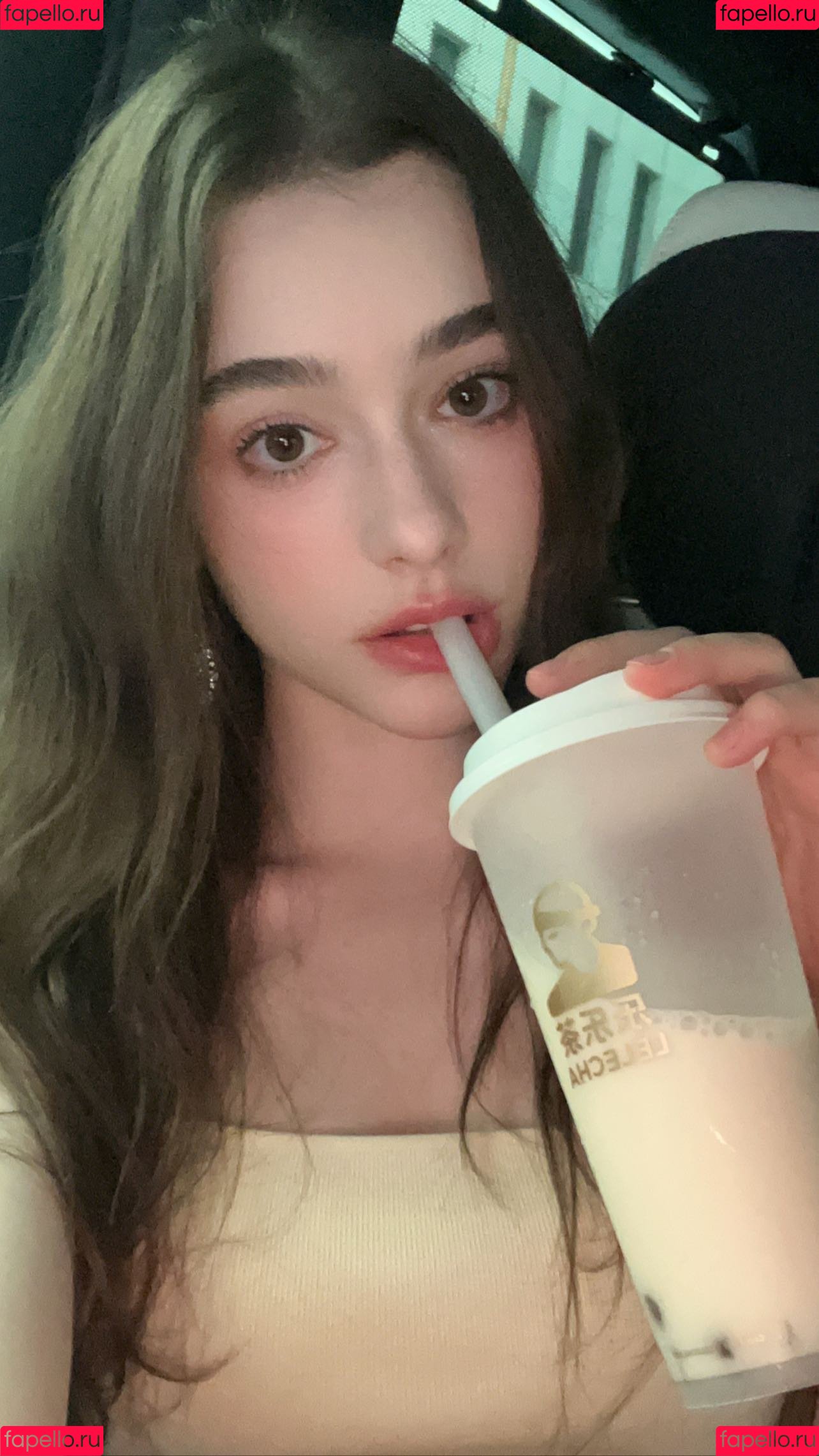 Dasha Taran Onlyfans Photo Gallery 