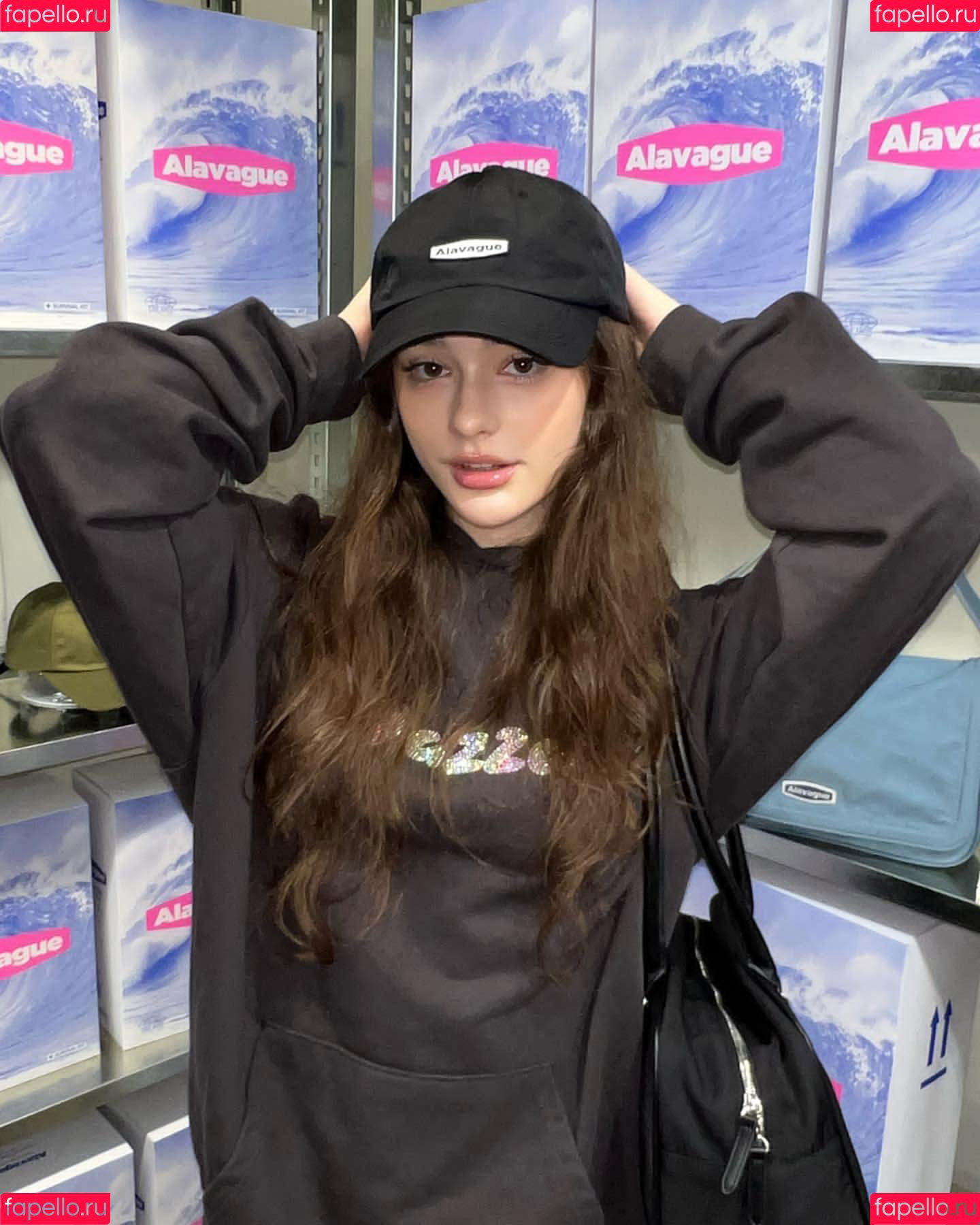 Dasha Taran Onlyfans Photo Gallery 