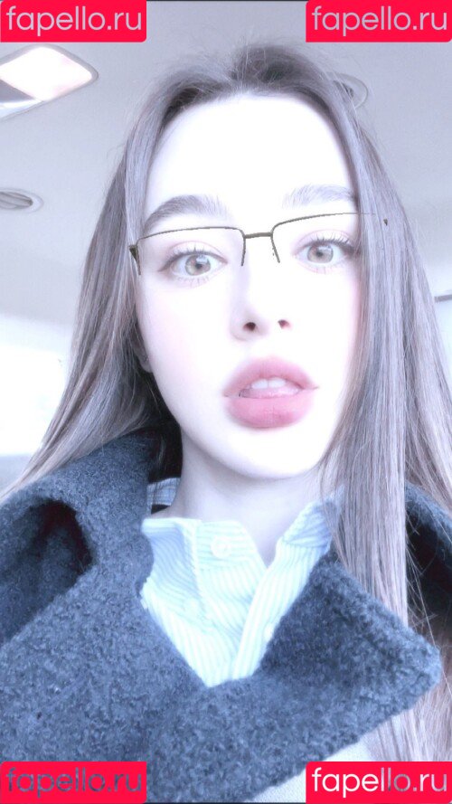 Dasha Taran Onlyfans Photo Gallery 