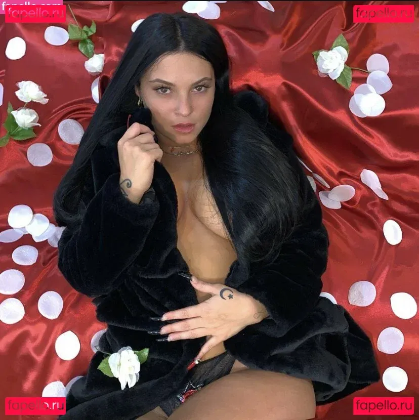 Sally.Spice Onlyfans Photo Gallery 